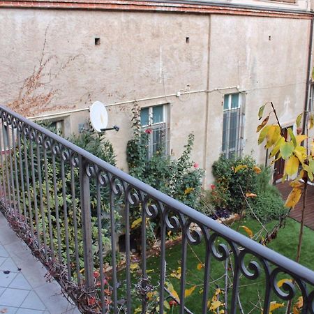 Saluzzo Historic Center Apartment Eksteriør billede