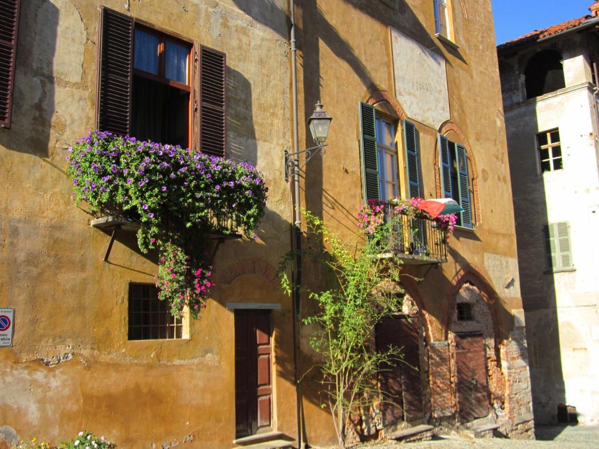 Saluzzo Historic Center Apartment Eksteriør billede