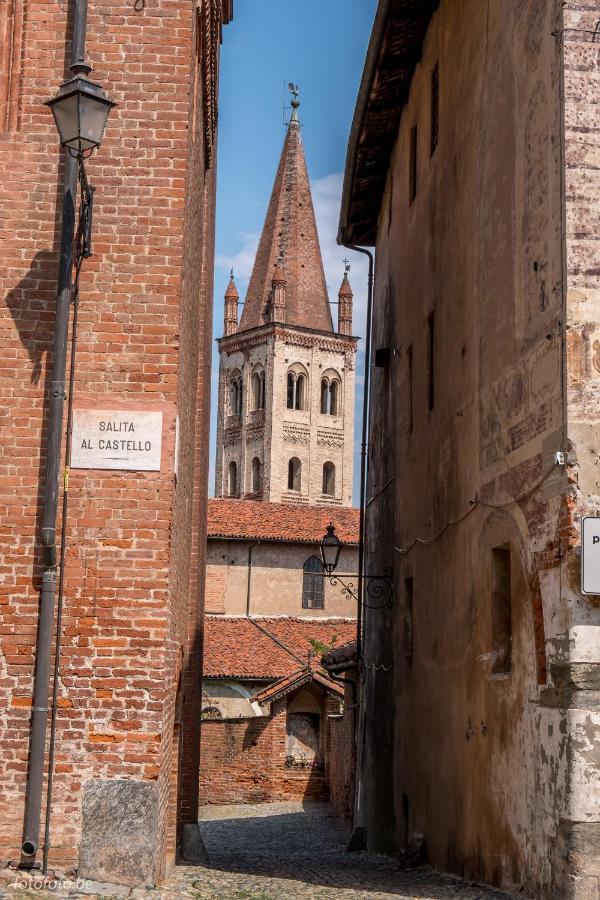 Saluzzo Historic Center Apartment Eksteriør billede