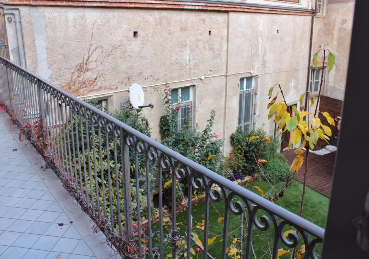 Saluzzo Historic Center Apartment Eksteriør billede